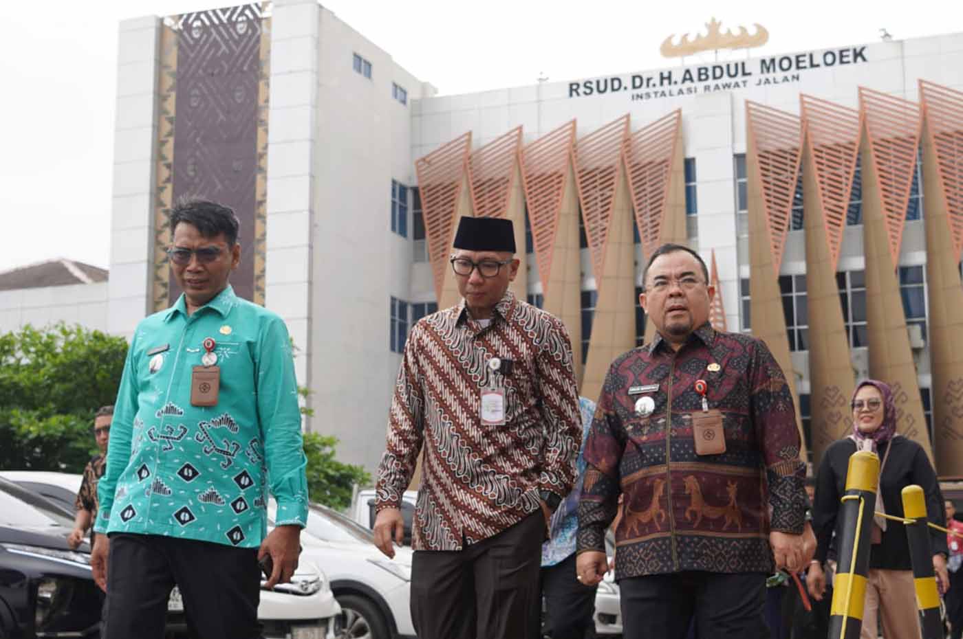 gubernur lampung sidak opd dan asn saat hari pertama kerja