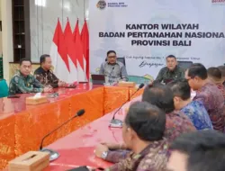 Wamen ATR Ossy Dermawan saat kunjungan ke Kanwil BPN Bali