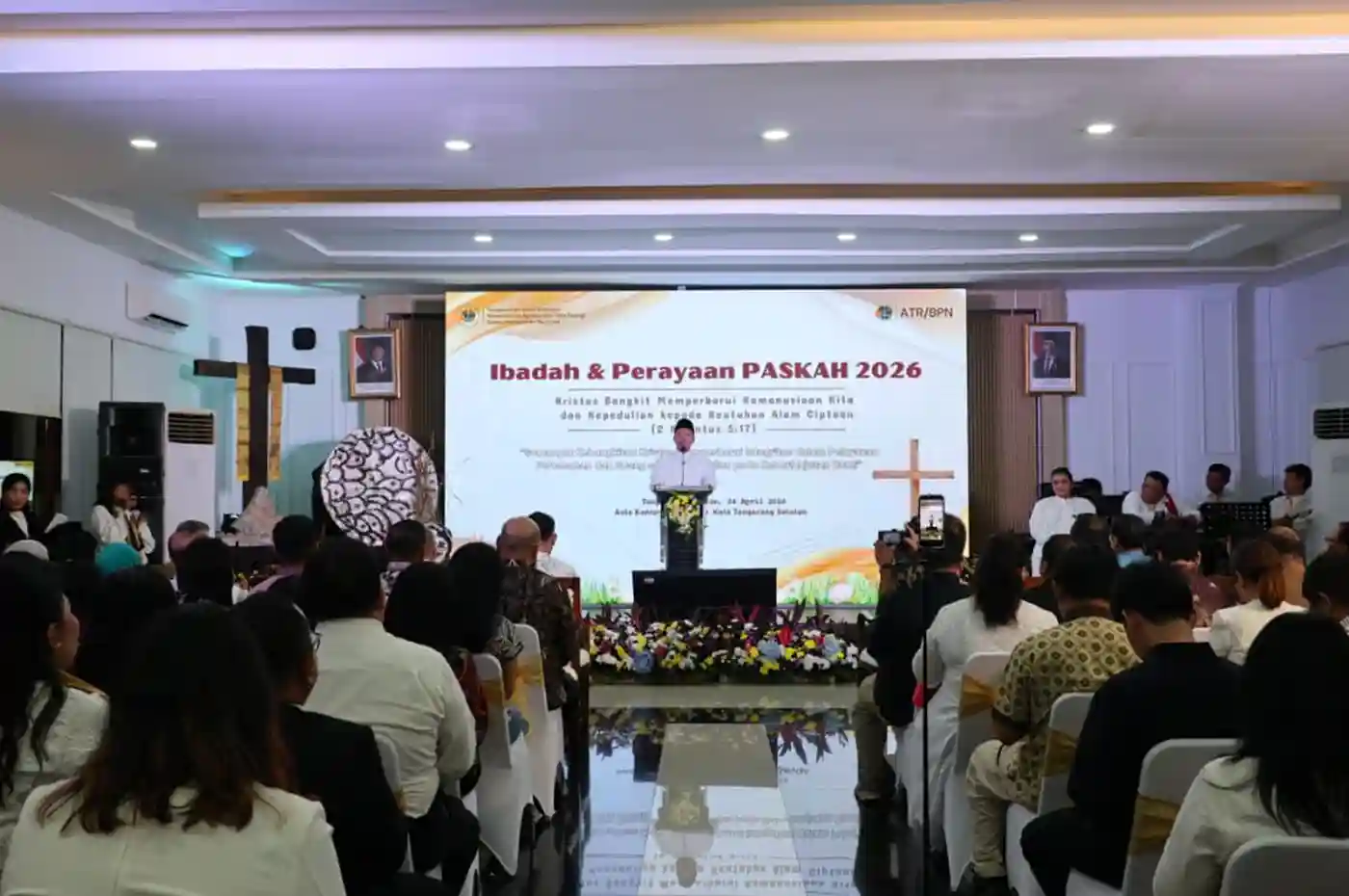 Nusron Wahid dalam perayaan Paskah ATR BPN di Tangerang Selatan