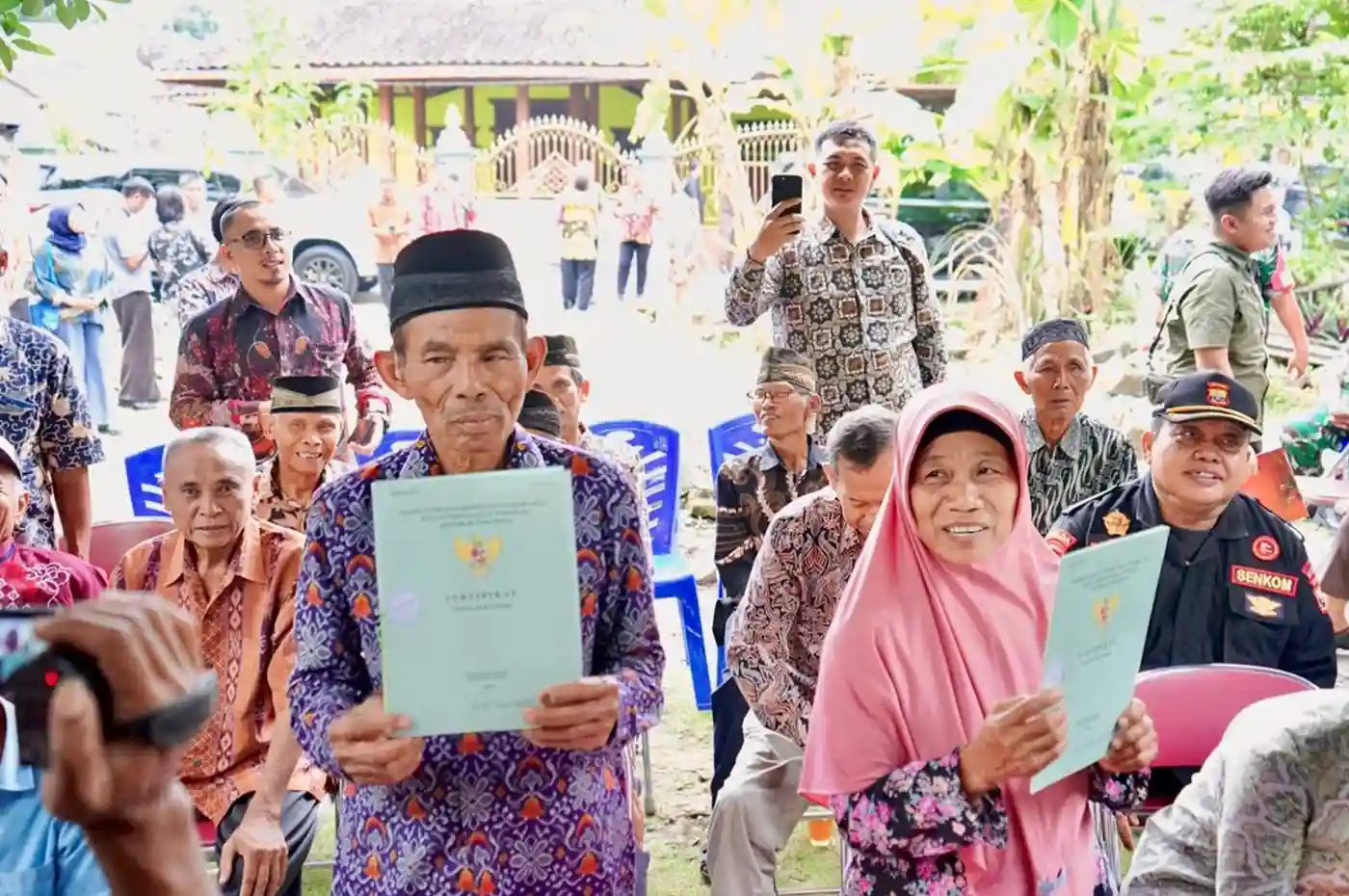 sertipikat tanah mbah tupon