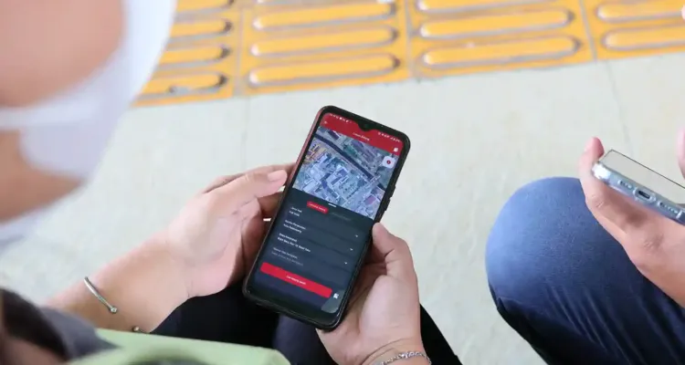 fitur swaplotting atr bpn di aplikasi sentuh tanahku untuk plotting bidang tanah digital