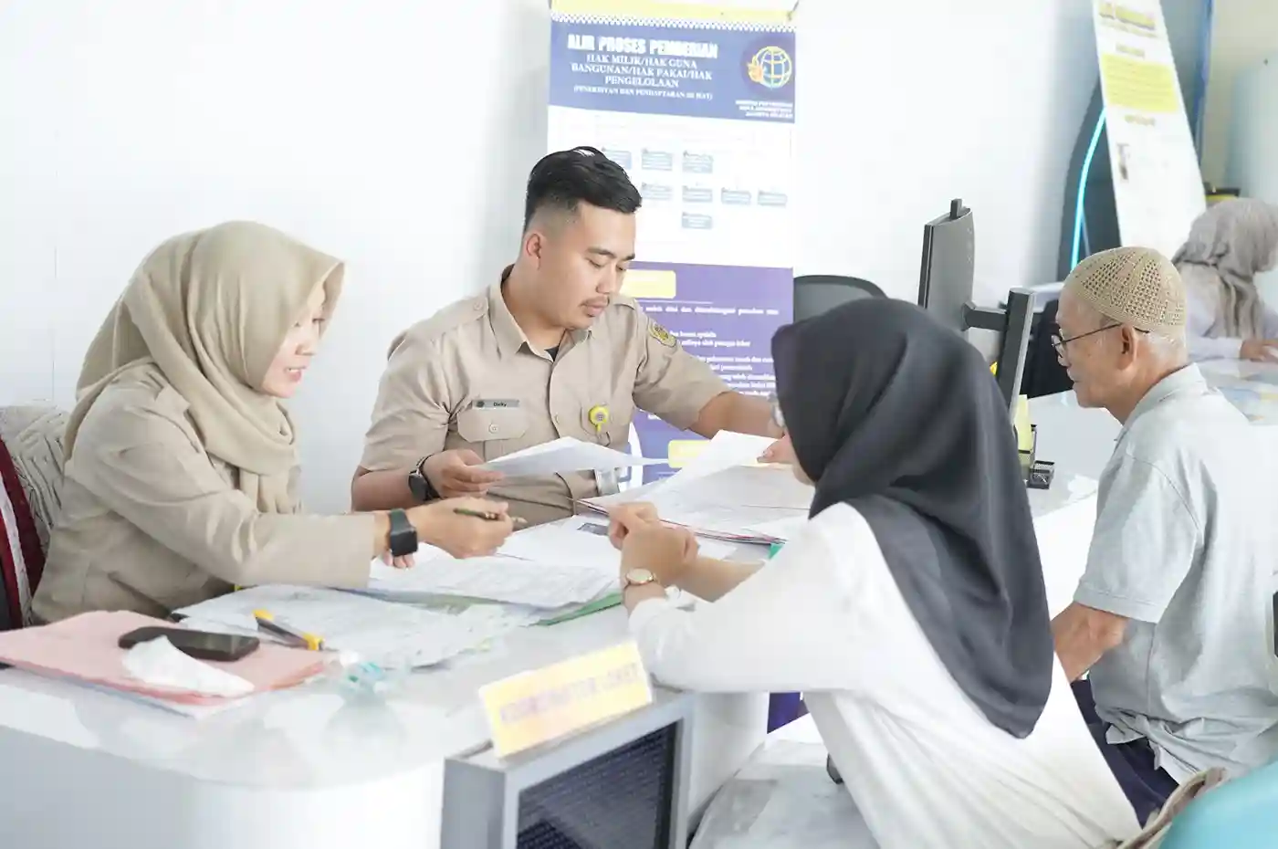perbedaan pengecekan sertipikat dan skpt di atr bpn
