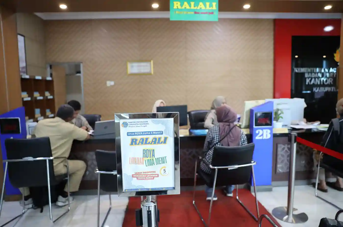 roya 5 menit di kantor pertanahan kabupaten semarang