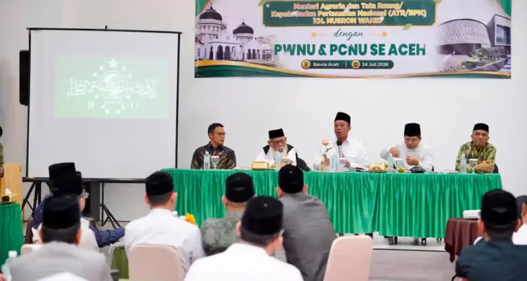 menteri nusron dan pwnu aceh kebut sertipikasi tanah wakaf