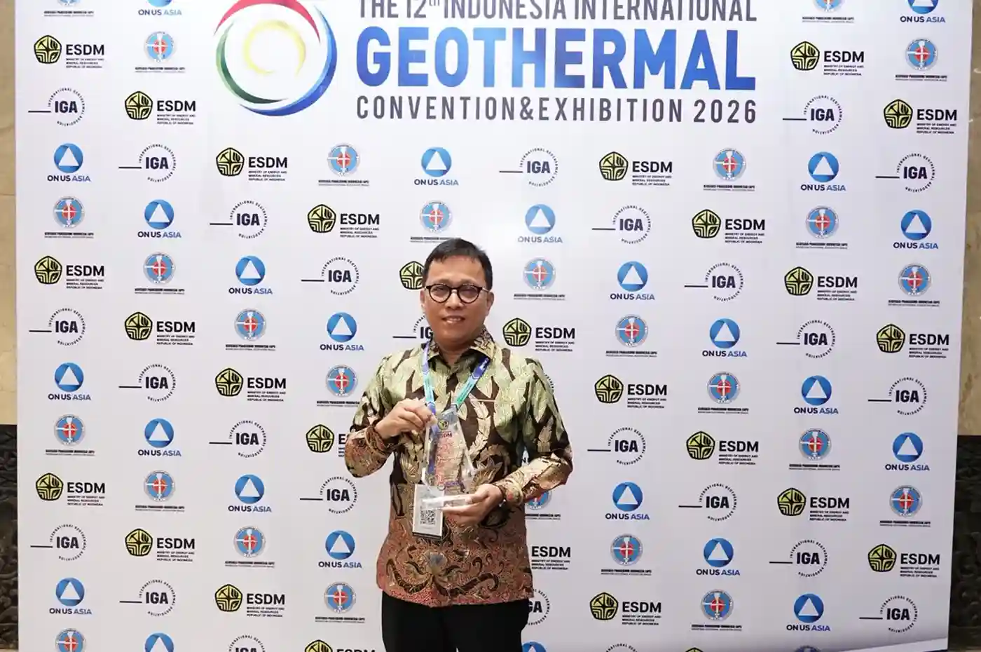 kementerian atr bpn menerima penghargaan kementerian esdm untuk pengembangan geotermal