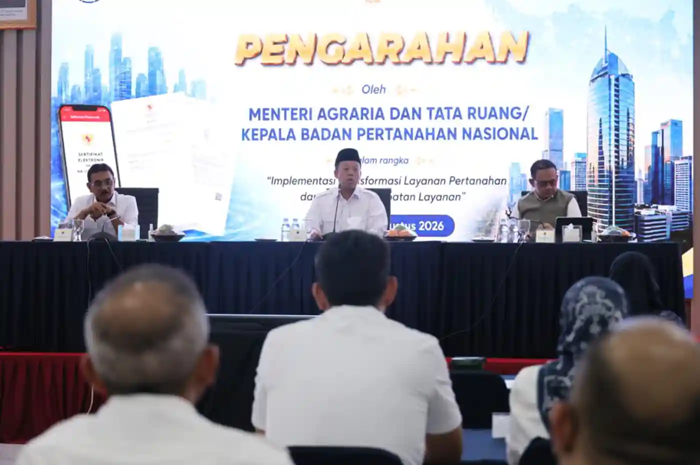 menteri nusron wahid paparkan transformasi layanan pertanahan