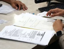 dokumen akta jual beli dan sertipikat tanah